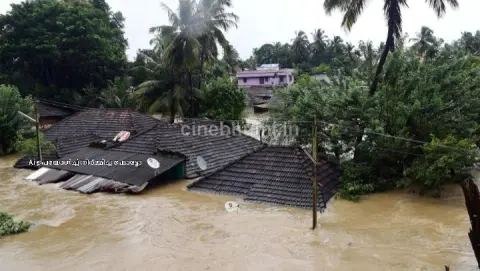 വീടുകളില്‍ നിന്ന് വെള്ളം ഇറങ്ങിത്തുടങ്ങി; ദുരിതാശ്വാസ ക്യാമ്പില്‍ നിന്ന് ആളുകള്‍ വീടുകളിലേക്ക് മടങ്ങി