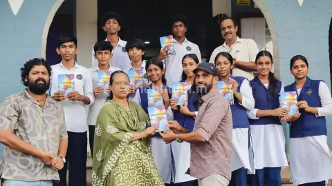 സംവിധായകനൊപ്പം: വിദ്യാർത്ഥികളുമായി സംവദിച്ച് പപ്പൻ നരിപ്പറ്റ